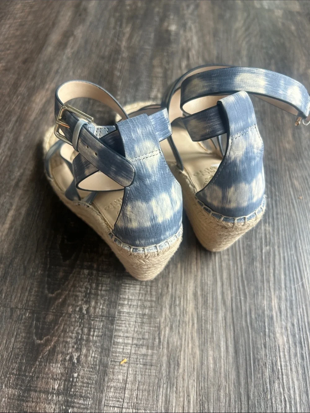 Vince Camuto lightweight espadrille